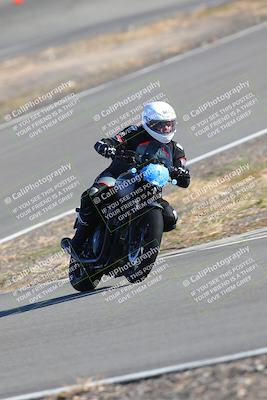 media/Feb-05-2023-Classic Track Day (Sun) [[c35aca4a42]]/Group 3/session 4 turn 4/